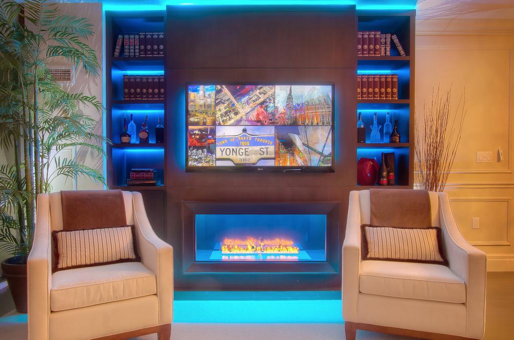 Sky Suites Yorkville Toronto Rum bild