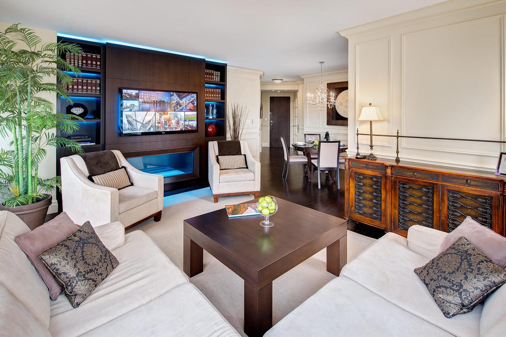 Sky Suites Yorkville Toronto Exteriör bild